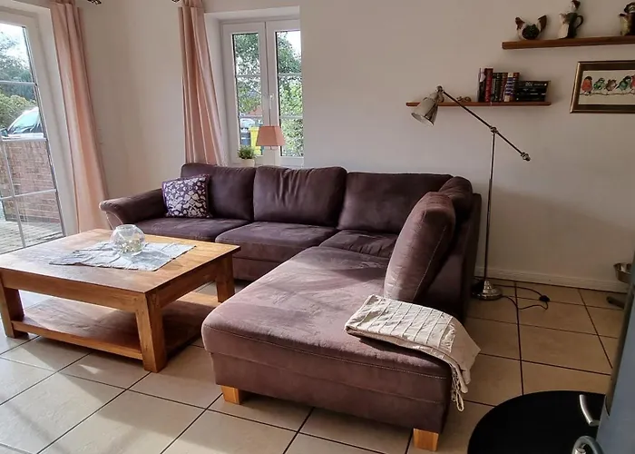 Wohlfühl-zuhause Für Hund Und Mensch Rodenäs